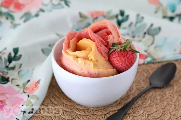 "Crème glacée" saine Strawberry Mango Yonanas